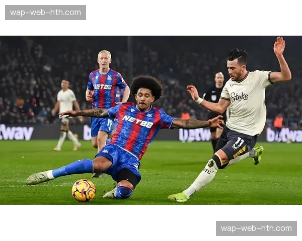 专访水晶宫定位球教练:我们如何设计一套让对手意想不到的战术 专访水晶宫定位球教练:我们如何设计一套让对手意想不到的战术